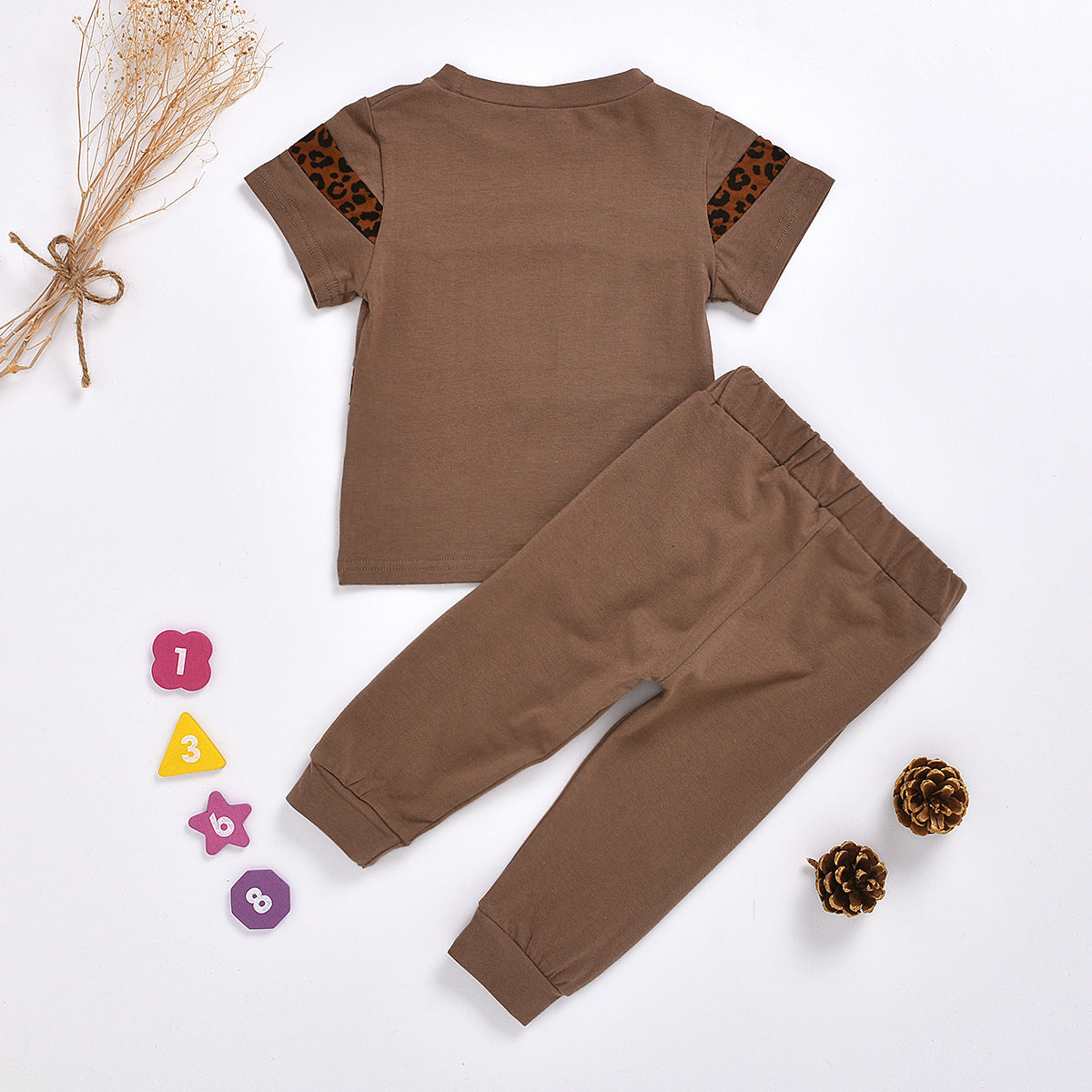 Fashion Children's Leopard Print T-Shirt And Trousers Two-Piece Suit