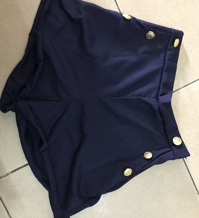 Hot sexy solid color button decorative shorts